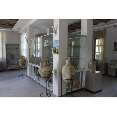 Muzeu historik Vlore..jpg